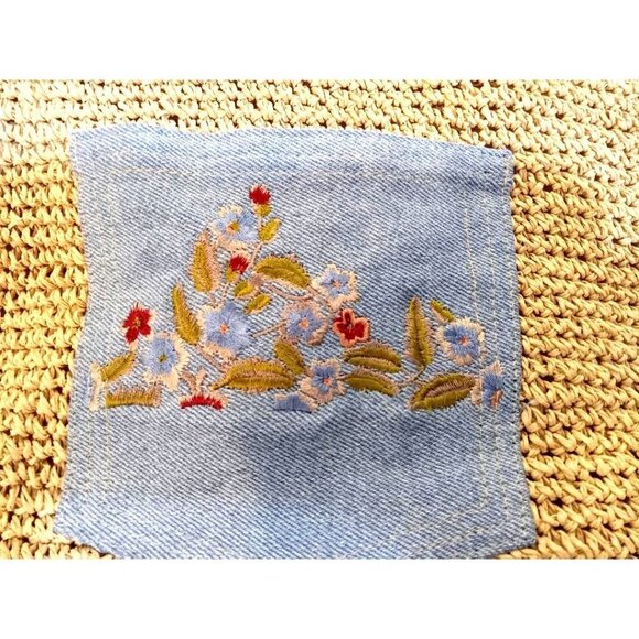 Cappelli Straworld Handbag Tote Tan Blue Embroidered Floral Front Jean Pocket - Picture 4 of 5